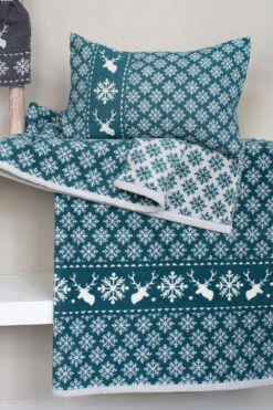 Kissenhülle Norweger Hirschbordüre -Berühmtes Bademoden Geschäft 2601624218tannengruenTANN 13652 AdditionalPic1 10x15 1002