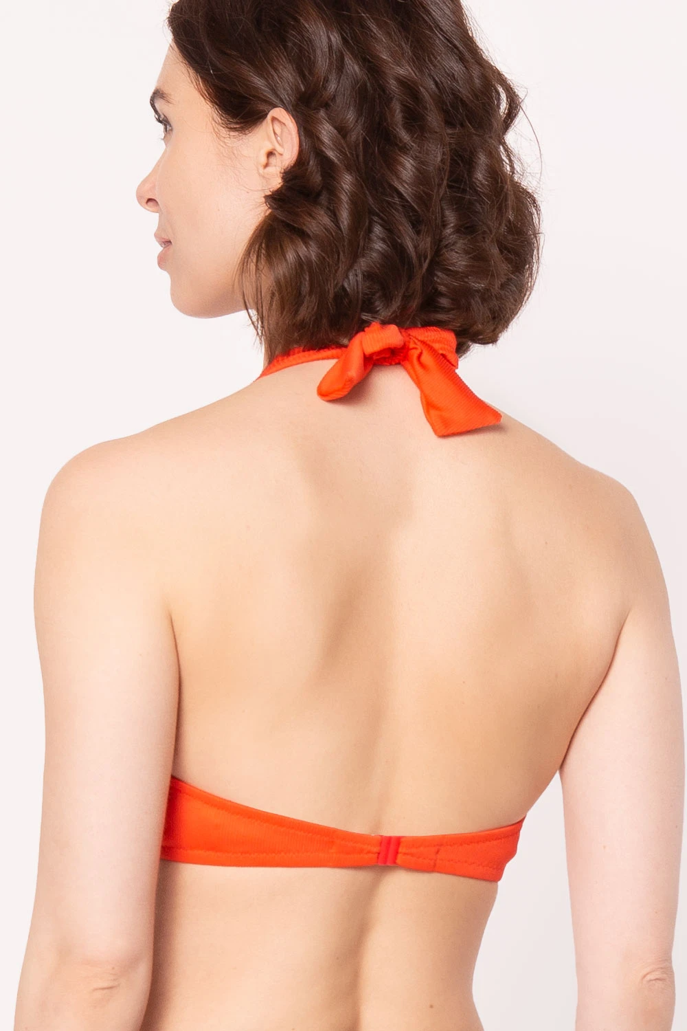 Neckholder-Bikini-Oberteil 4 Neckholder-Bikini-Oberteil – Bild 2