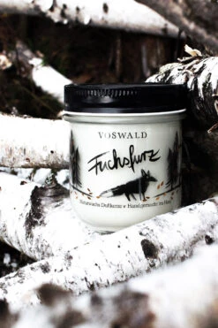 Duftkerze - Fuchsfurz 9 Duftkerze - Fuchsfurz -Berühmtes Bademoden Geschäft 2643700218uni00 2342 AdditionalPic2 10x15 1003