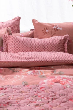 Pip Studio Kissenbezug Tokyo Bouquet 40x80 13 Pip Studio Kissenbezug Tokyo Bouquet 40x80 -Berühmtes Bademoden Geschäft 2654455218pinkPIN 14353 AdditionalPic2 10x15 1003