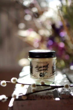 Duftkerze - Hummel Bummel -Berühmtes Bademoden Geschäft 2655191218uni00 2342 AdditionalPic3 10x15 1004