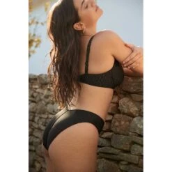 PrimaDonna Swim Solta 4010119 Bikini-Top Schwarz 75C -Berühmtes Bademoden Geschäft 5f35a8289a121bcbe0cc56bc2d9cd0ca pdsw solta catalog 4010119 zwa 4010156 zwa ss23 02